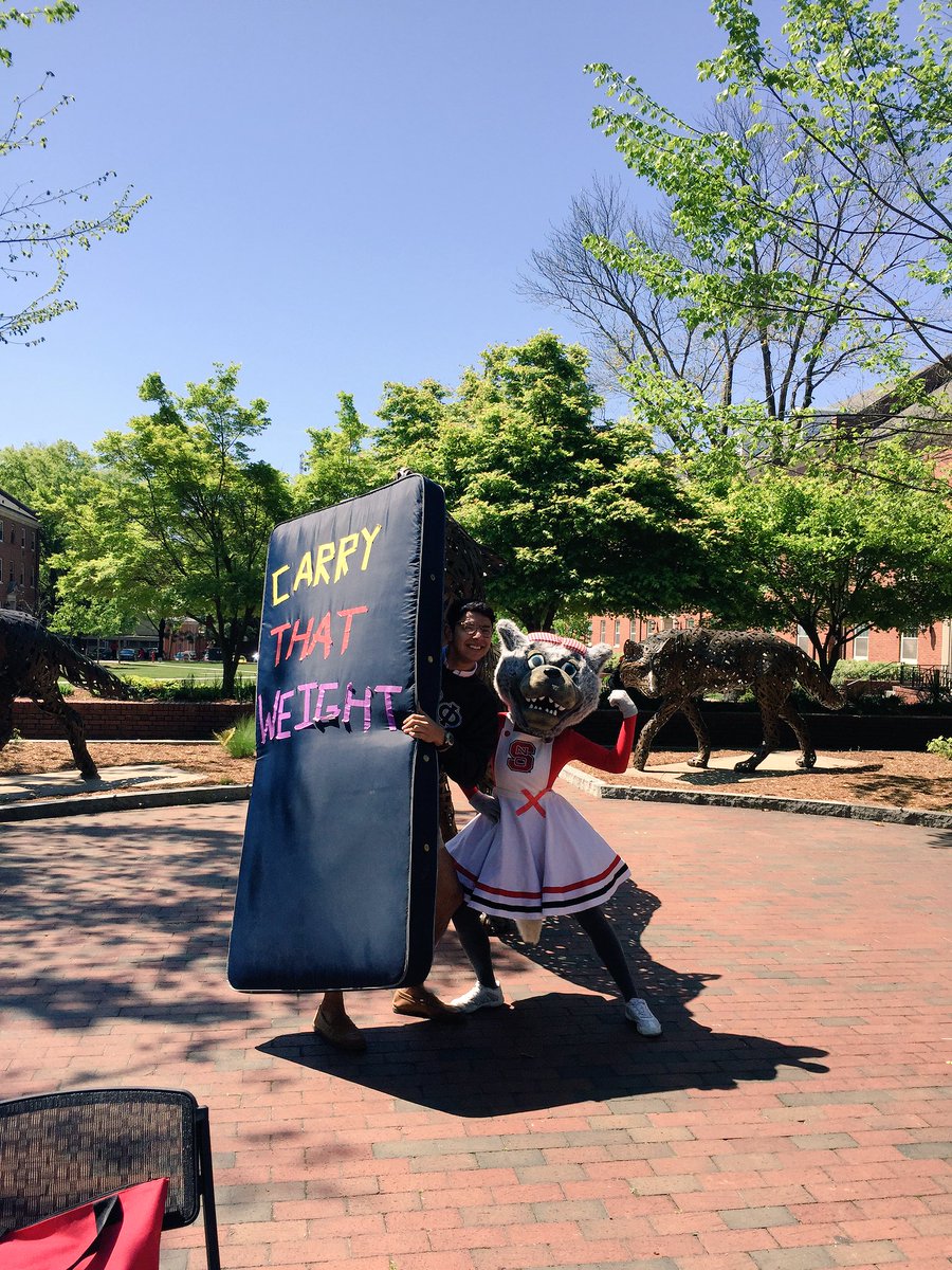 NCSUTheMovement's tweet photo. #CarryThatWeightNCState https://t.co/kwEkXDXbx6