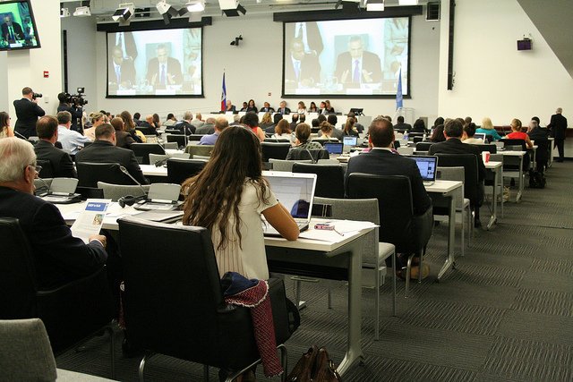 UNDP's tweet image. How did we turn our org into #1 in #transparency? Read abt our road to #OpenUNDP: on.undp.org/dWe #Index2016