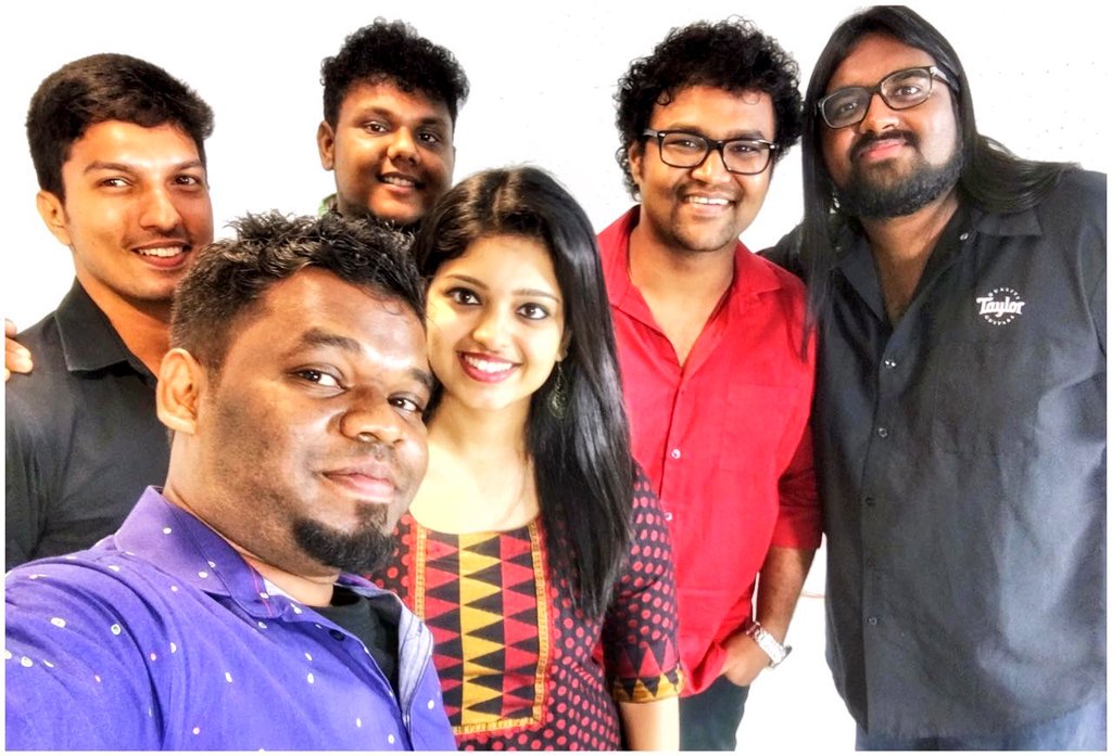 John Jeshwanth On Twitter Meendum Vaa Arugil Vaa Unplugged Shoot Scenes With Some Amazing Musicians In Town Https T Co Q2iamgydm5 twitter