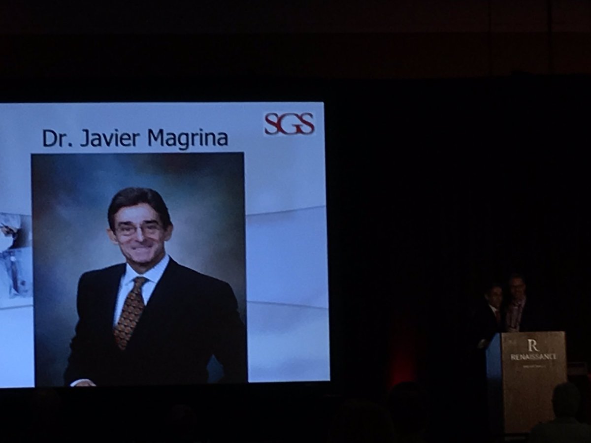 StellerBrown's tweet photo. Dr. Magrina- distinguished surgeon 2016!!  #SGS2016 https://t.co/G2zTrB9xLR
