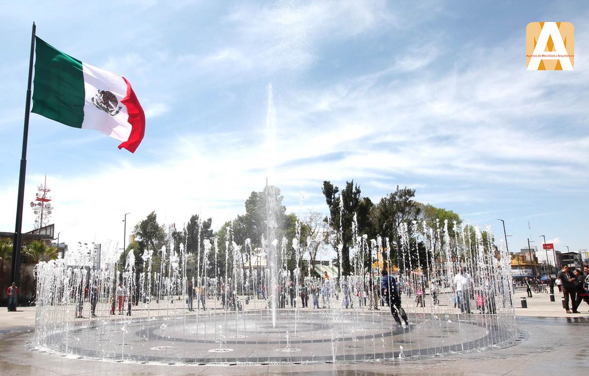 AMACiudad's tweet photo. Más de 12 mil m2 de #espaciopúblico recuperados para peatones en @MunicipioChalco #VisitaChalco El cambio es posible https://t.co/MKHDJNnEcA