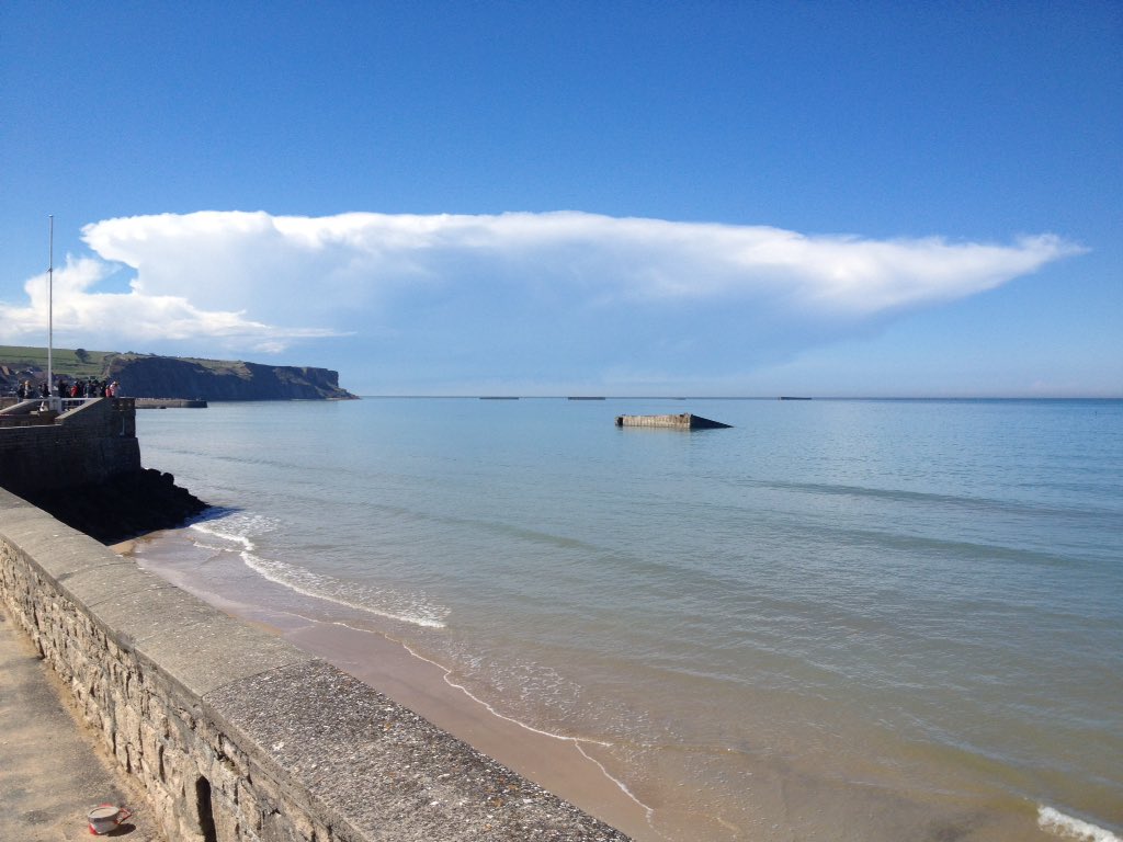 CampervanTreks's tweet photo. Team two are researching under blue skies in Arromanches France. With great ice cream! https://t.co/HZHL60CXgY https://t.co/WonTrzk2RG
