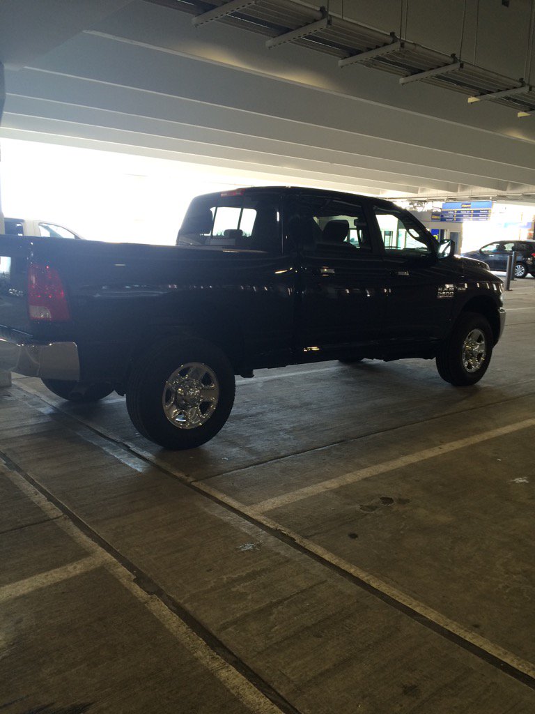 When <a href="/Enterprise/">Enterprise</a> offers you a pick up truck instead if your full size car <a href="/legomyegggoMEGO/">Meg Foley</a> #UNHHereWeCome