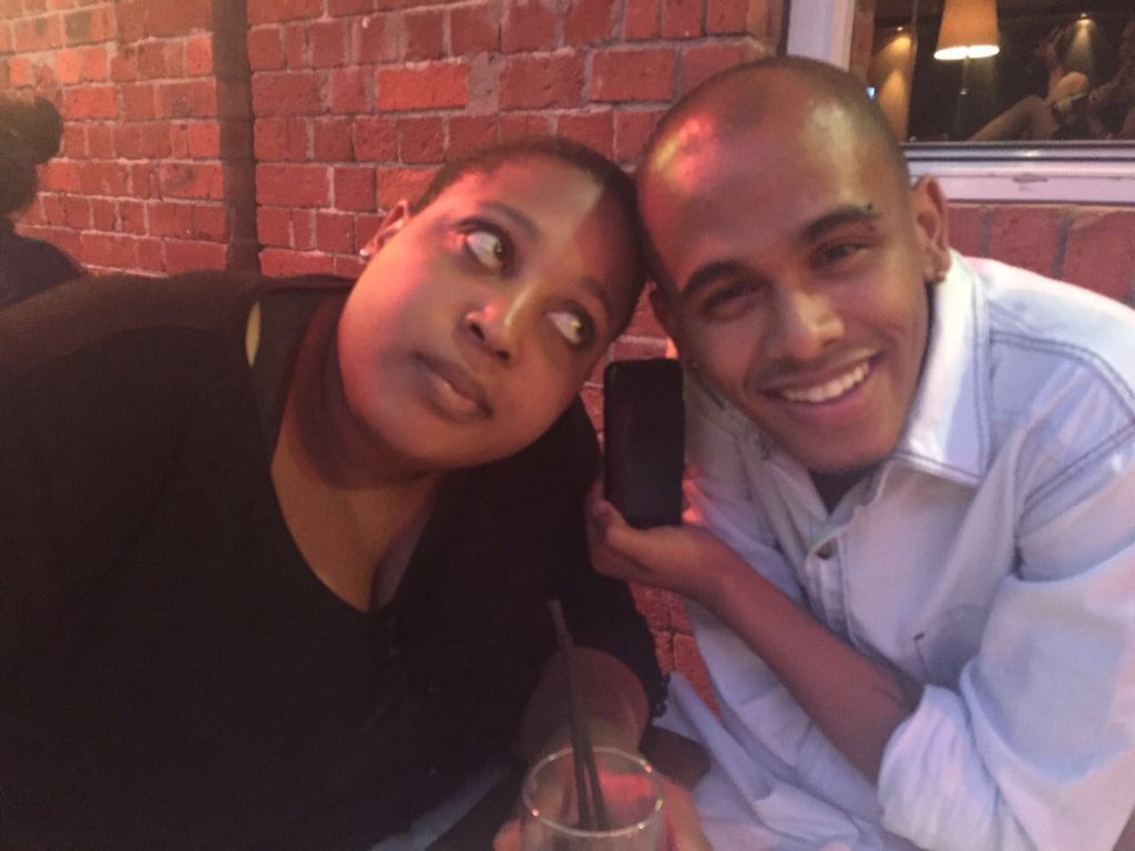 NewmanSebastian's tweet photo. @zola_nene and I found a way to listen to @claire_win on @GoodHopeFM. Zo says it potaTo not potaDo 😂😂 #pocketchef https://t.co/mxSVQtYSlR