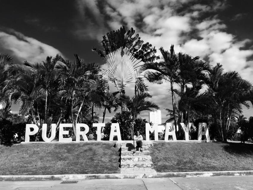 PinUpLive's tweet photo. RT @BeersandBeans: How We Did #Cozumel in 5 Hours --> https://t.co/IjakQyxxQp #carnivalpartner https://t.co/uZm2GPIFnh