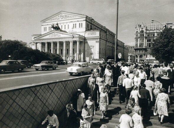 MoscowEscape's tweet image. Москва в фотографиях Наума Грановского😉😉😉