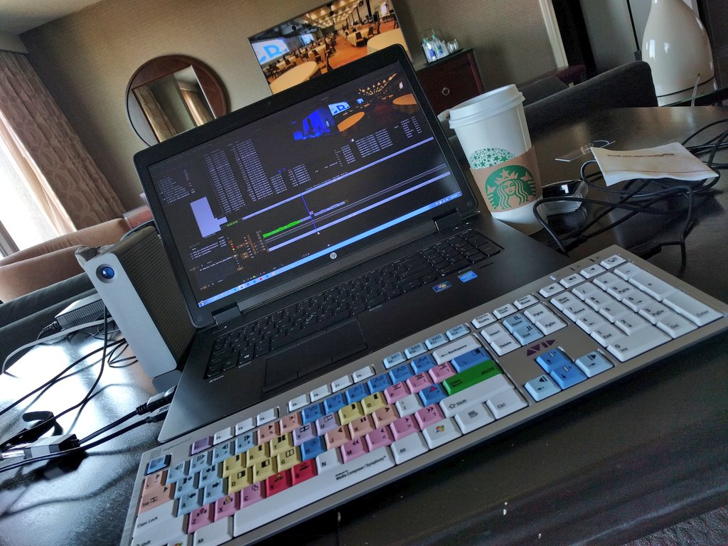 royjanke's tweet image. Have my morning coffee from @StarbucksCanada, now I can edit! #Toronto #AvidMediaComposer #HPZBook