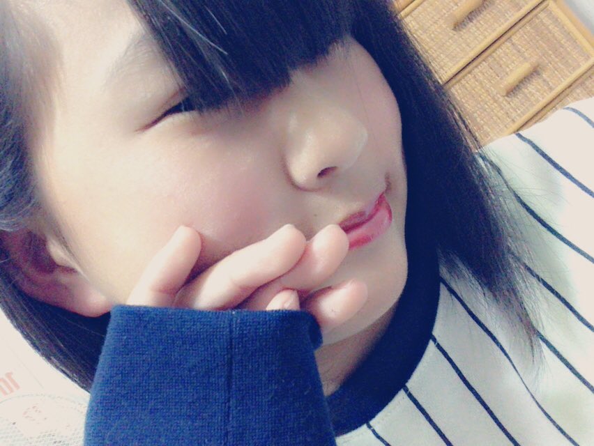 model_Lave3319's tweet photo. 前髪伸びたし、
おNewだょ〜😁💕👌 https://t.co/nNN8WAOCLX