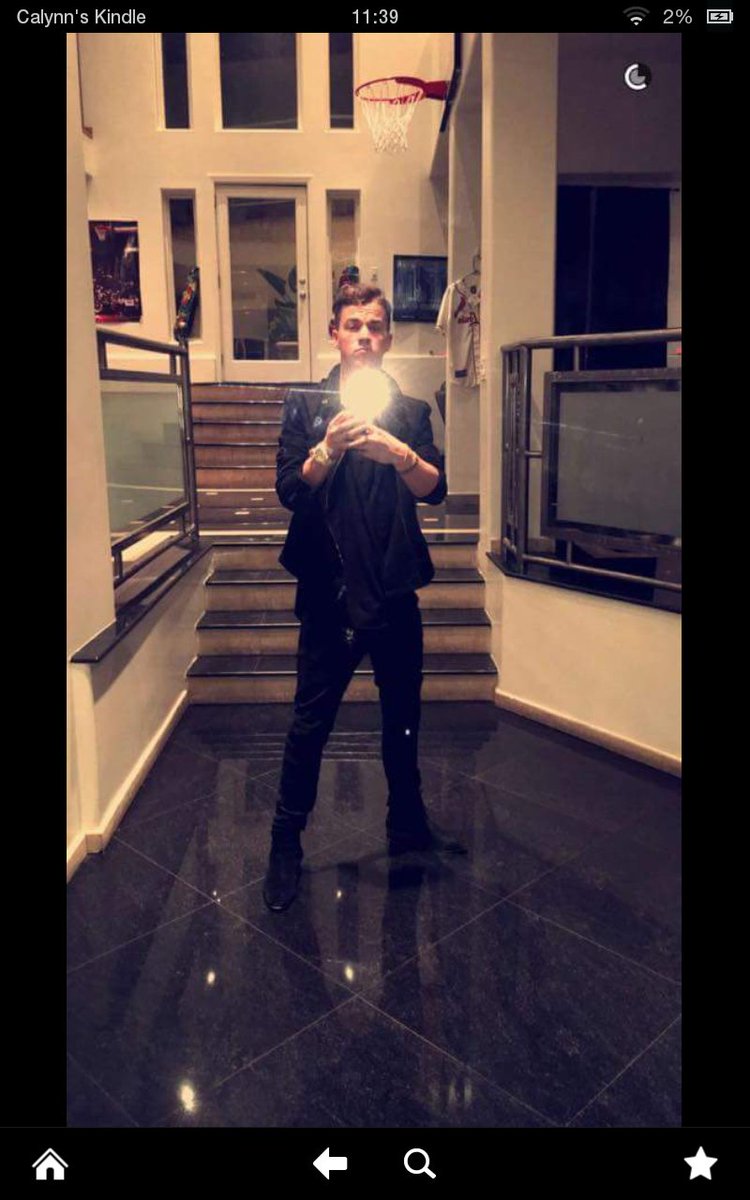 OldMagcon83's tweet photo. #MagconTour #MagconFamily #MagconSanFrancisco #MAGCONDALLAS #magcon #magcontospain #MAGCONWorldWide #MagconSeattle https://t.co/6zEra3IfIp