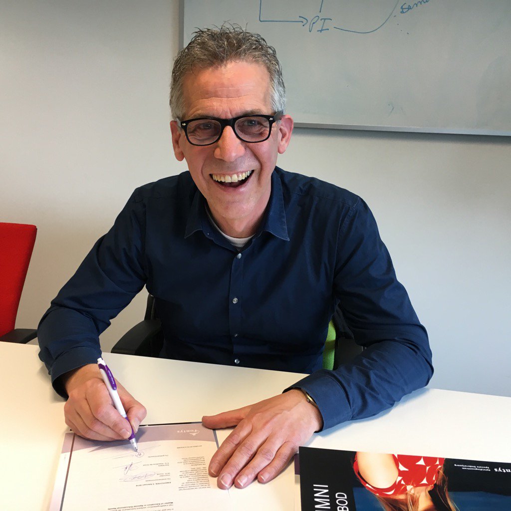 MargreetVerbunt's tweet photo. Weer een bevlogen #Master SEN afgestudeerd bij #Fontys OSO. https://t.co/gjgDeSCJGE
