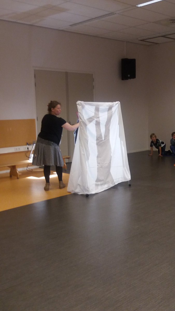 ICOkunsten's tweet photo. Eindpresentatie theater en afsluiting beeldend @CDSKompas en J. Emmensschool in de Spil#kunstkids Gasselternijveen https://t.co/vUWJlA2FKZ