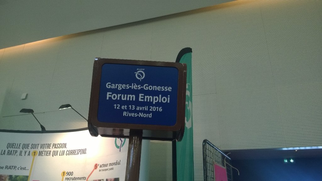 LaFabNum's tweet photo. La fabrique @ forum de la #formation et de l'emploi de #Garges https://t.co/Jel9X85l8T