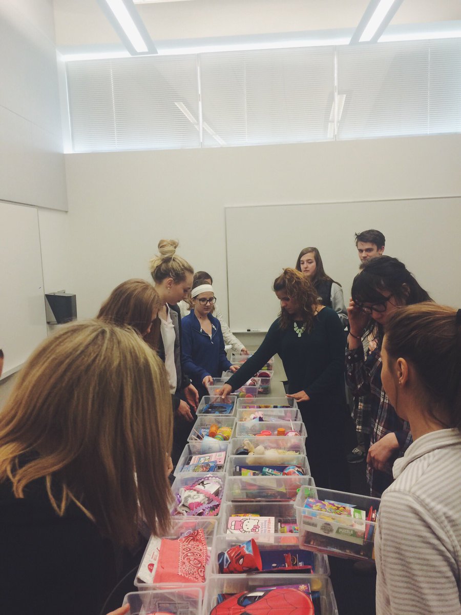 apo_gammapsi's tweet photo. #JaredBoxProject #APOServes90 https://t.co/OmSxzM3kIP