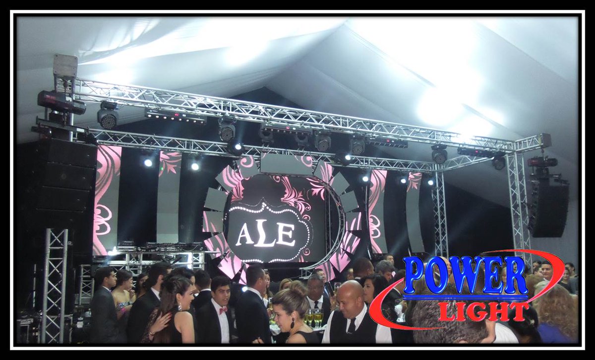 Los módulos de pantalla led los disponemos a tu gusto. ¿qué les parece de esta manera?