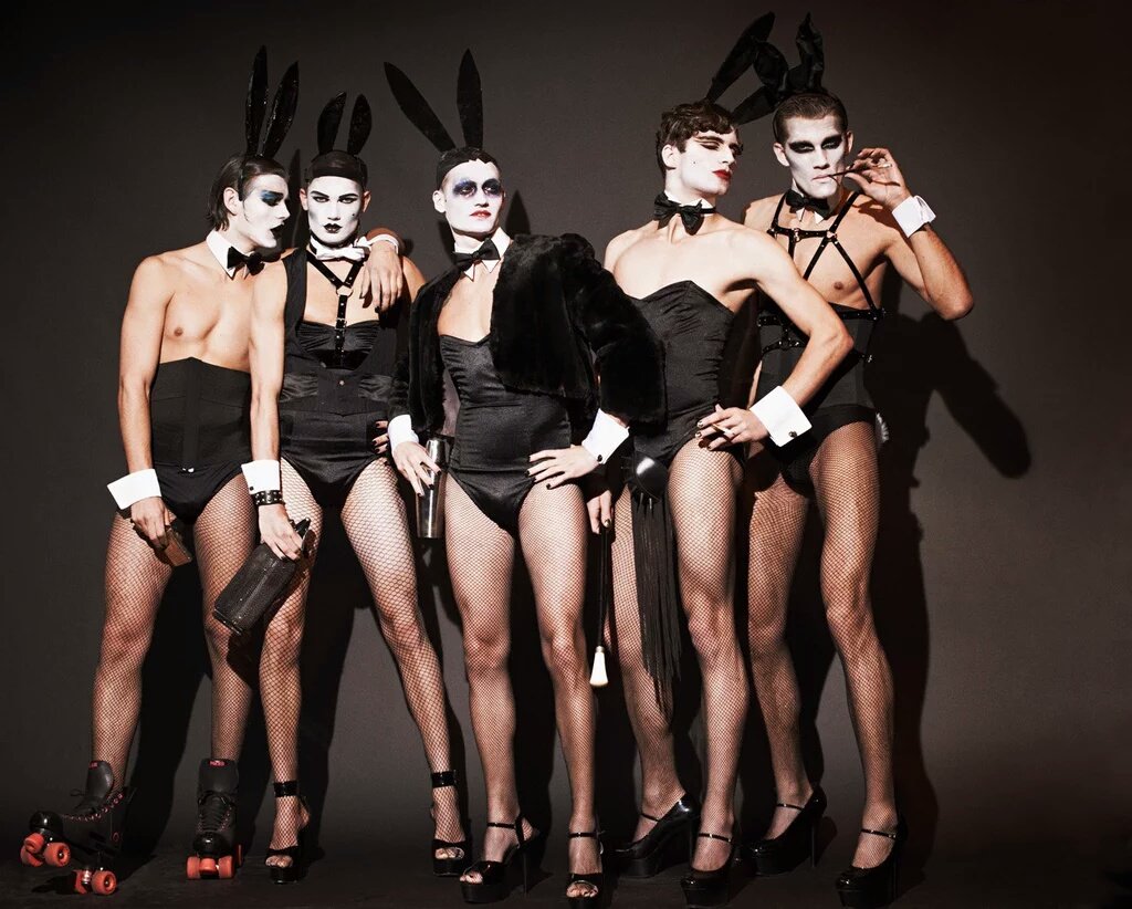 남자 바니보이...? 이거 명칭 따로 있다고 하던데