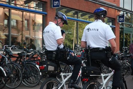 Politie niet fit? The Bootcamp Club helpt! Lees het #persbericht via tbcc.nl/news/persberic….