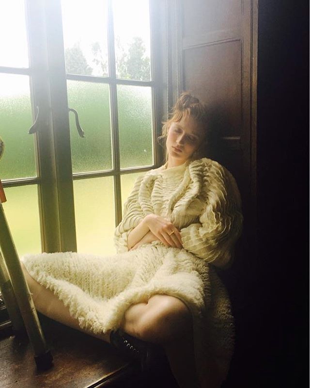 NoctisMag's tweet photo. Sleeping Beauty 💤☁️ Hazel #BTS shooting with @montanalowery #NoctisMagazine Grab a copy here https://t.co/Dmt8RAQ9vf https://t.co/oEAiNdcON4