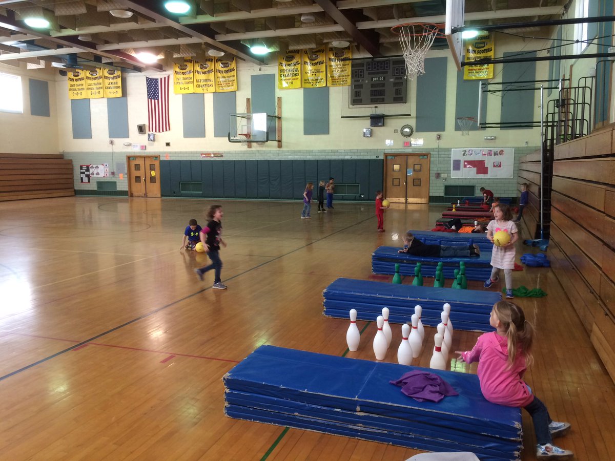 canjoPE's tweet image. Canjo Lanes @ East Hill is open! #physed