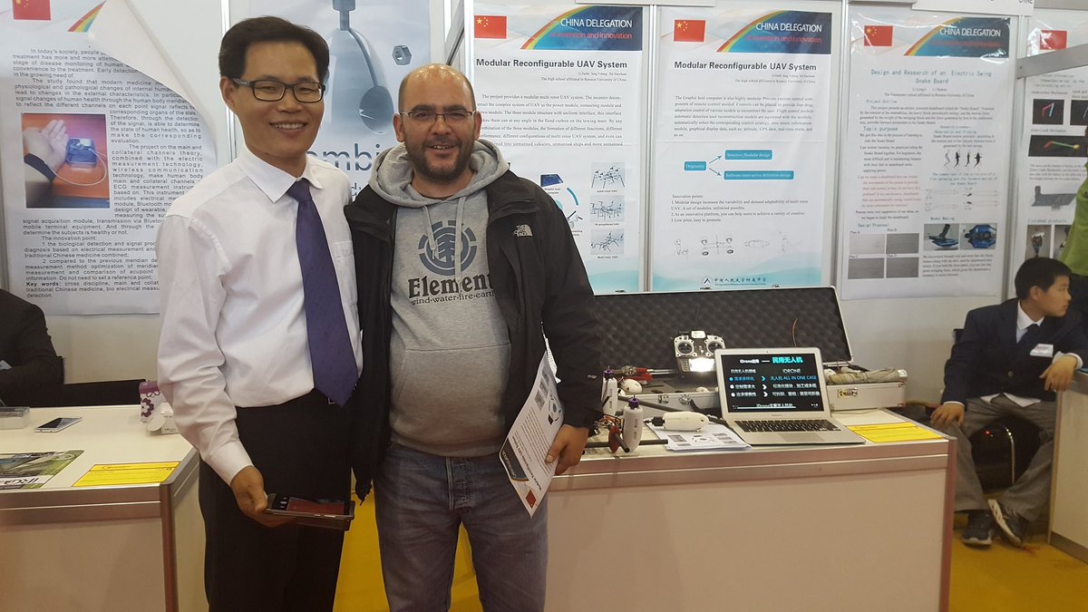 skydronex's tweet photo. Muy interesante este UAV modular de la delegación China. #RPA #uav #drone #rdfz https://t.co/ieOzfCNA6N