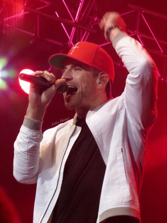huntsupdates tweet picture