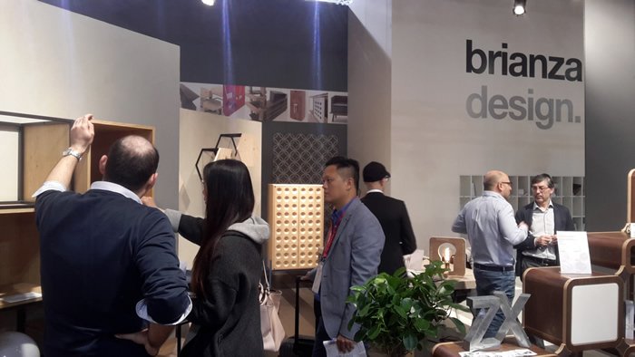 Michele_Salvato's tweet photo. Ci troviamo a #Milano al #SaloneDelMobile insieme agli amici di #BrianzaDesign. Vi aspettiamo! #design https://t.co/SsZU3ayxCq