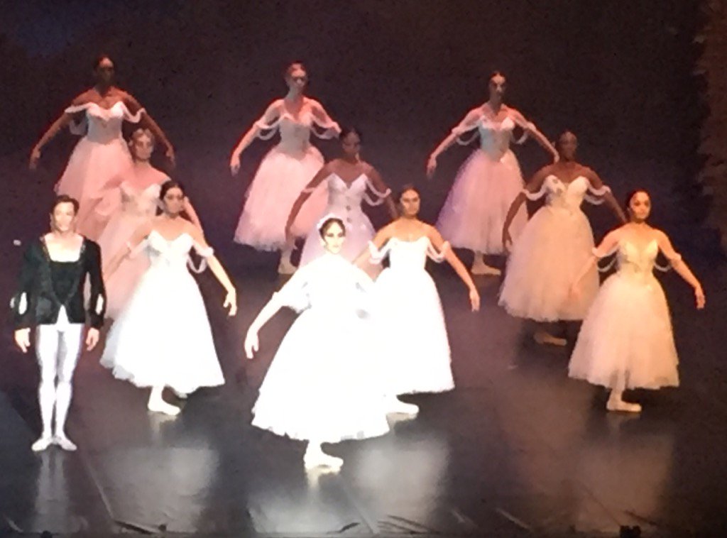 Peta_Hanly's tweet photo. Lovely to see the ballet classic Giselle with G11 Veronica Lowe in the Joburg Ballet - magical! #SSGCSpirit. https://t.co/D6HCva4GpT