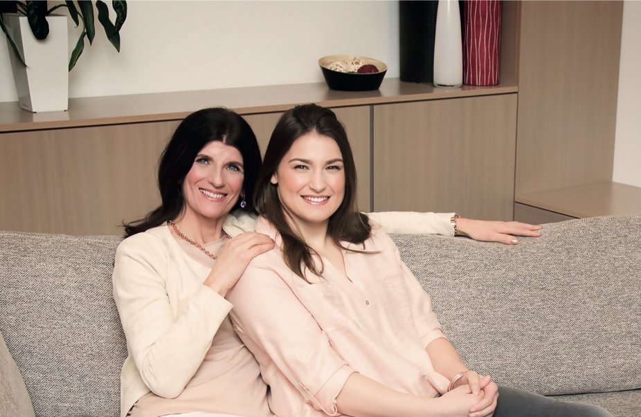 Congrats on the win <a href="/KatieTaylor/">Katie Taylor</a>! Read <a href="/Sullsays/">Jess O Sullivan</a> interview with Katie and mum Bridget in May's Irish Tatler @PGUK