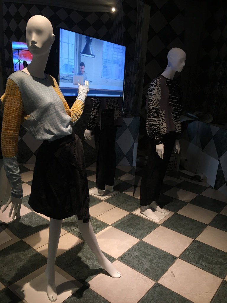 EyesonTalents's tweet photo. What's The Matter? Design for a Phygital World. April 12-17 See you there! #MDW2016 #eotxframe #framewtm #frameevent https://t.co/0kYThxp06Q