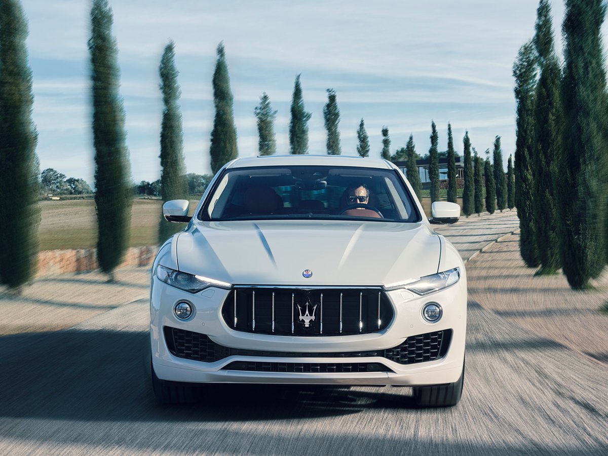 #MaseratiLevante is responsive. The lowest center of gravity in its class: perfectly balanced. #MaseratiSUV