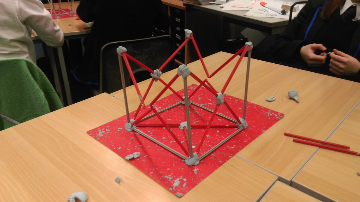 GeoBus_StA's tweet image. Thanks @rosshighgeog S2 did a great job on their #earthquake #buildings - see you all in September