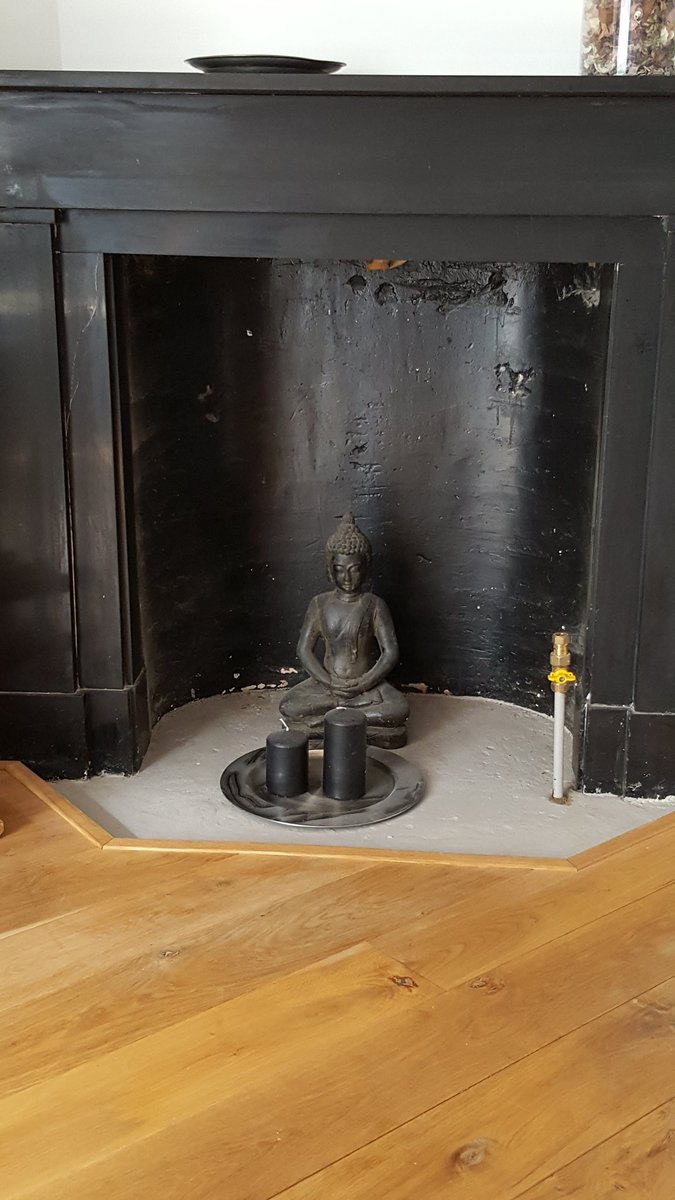 Kaarsjes aan en gaskraan open gezellig, lekker veilig hoor <a href="/teundebeun/">Teundebeun</a>