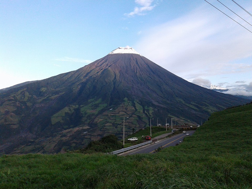 TurismoPelileo's tweet photo. #volcan #Tungurahua desde #Cotalo @amalavidaEC @ViajaPrimeroEC @EcuaTravelTrade @amalavidaEC Foto Marco Padilla https://t.co/HnrDp5YbSc