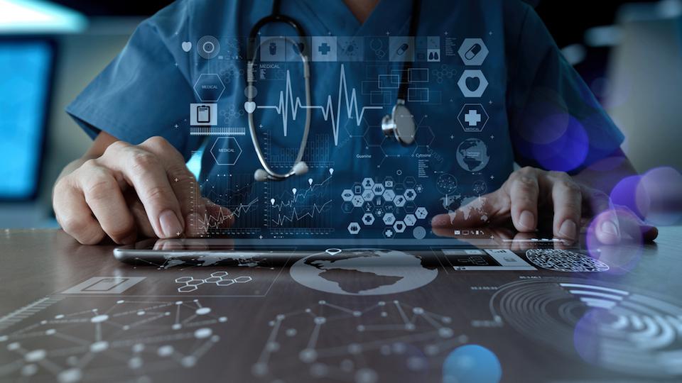 bymaddyness's tweet photo. #esanté : L’enjeu de la médecine du futur : offrir plus de confort au médecin et au patient  https://t.co/u67dF4cABg https://t.co/VpciYxjQLT