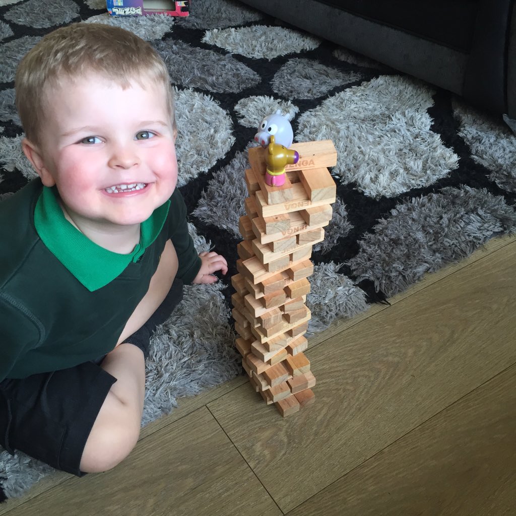 kirstyburga's tweet photo. @HEYDUGGEE #Norri and #Roly had a tower built for them today by Alfie! https://t.co/GMxZXaoN1m