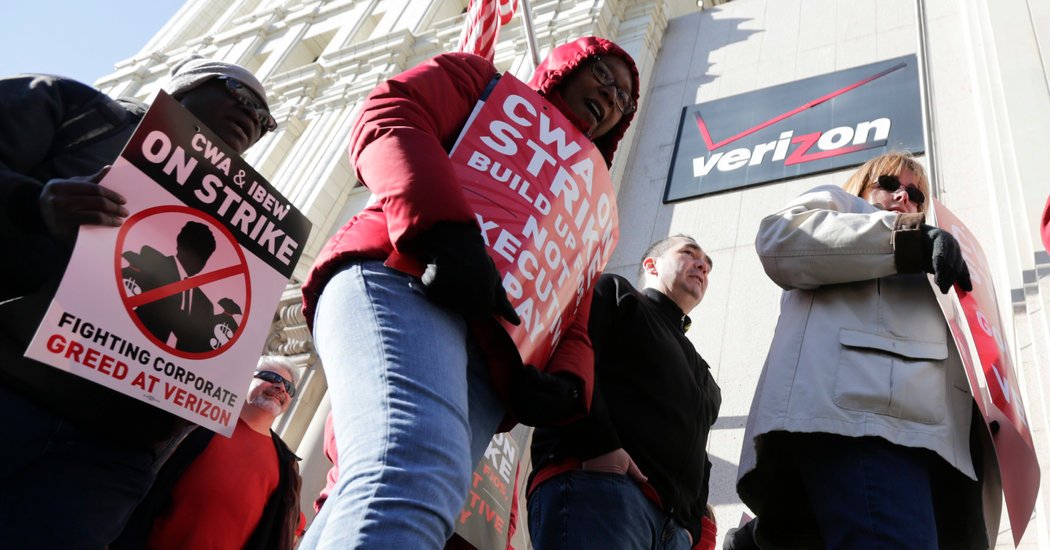 AFLCIO's tweet photo. Verizon Workers Strike on East Coast After Deadline Passes. Follow #StandUp2VZ for updates. https://t.co/GlvHwho2Mn https://t.co/nnXT23UUyJ