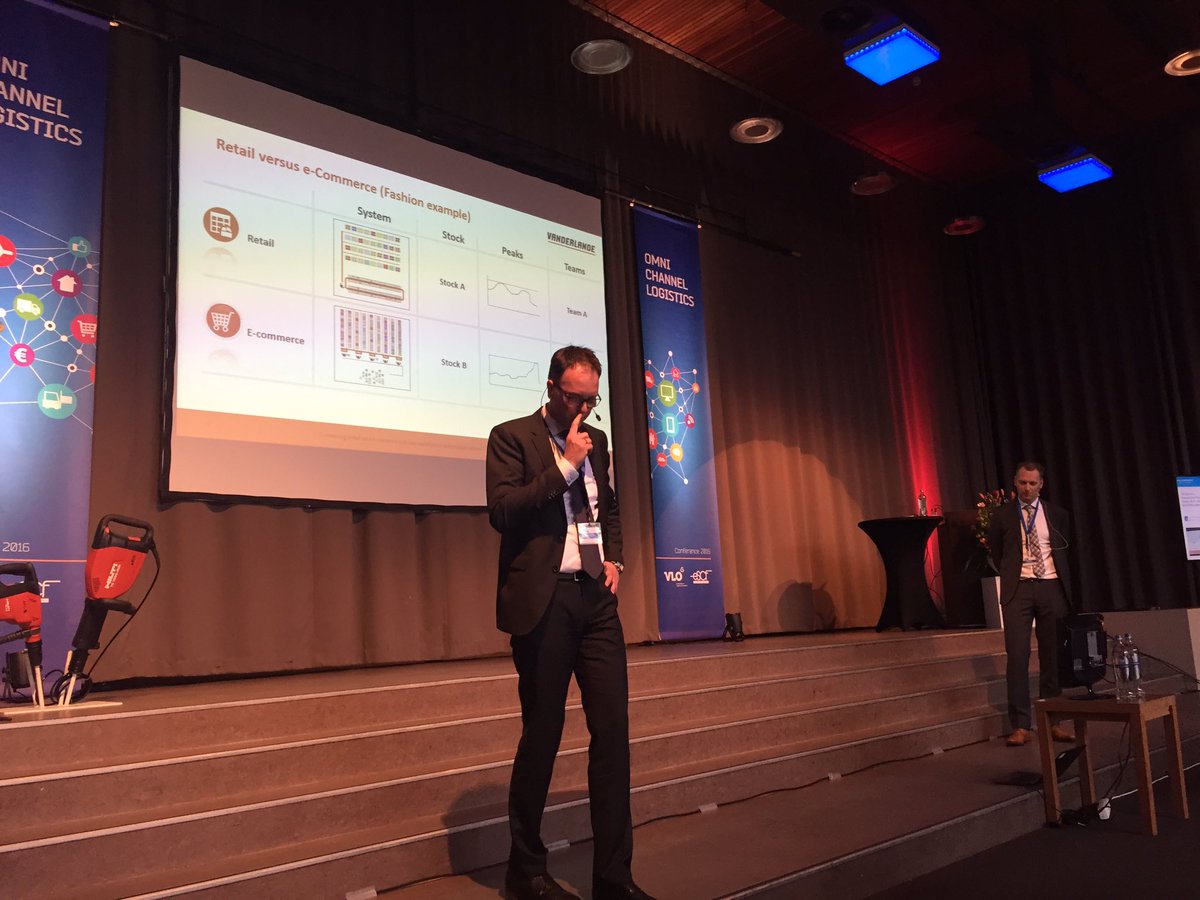 alainbroft's tweet photo. #oclconference great role play between e-commerce manager and operations manager of @Vanderlande! https://t.co/2DZ29x2sur