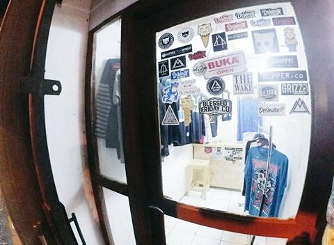 Selamat malam guy
<a href="/KedaiIndie/">IG: @KEDAIINDIE</a> 
<a href="/Brandindonesia/">BRAND INDONESIA</a> 
<a href="/BekasiMusik_BMI/">Bekasi Musik Indie</a> 
<a href="/DuniaIndie/">Dunia Indie</a> @moonfvck_wear15@tiaraayu <a href="/Gigs_Media/">GIGSMEDIA</a>