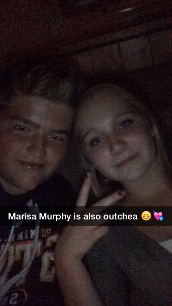 thatbaconboi's tweet image. Happy birthday to my friend @MarisaMurphy56 😊💗 #Selfie #MambaDay #Shwoop