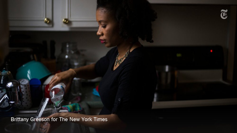 nytimes's tweet photo. As lead levels dip, Flint residents are urged: Run your water https://t.co/2wuoynCE0q https://t.co/9M7caYC25B