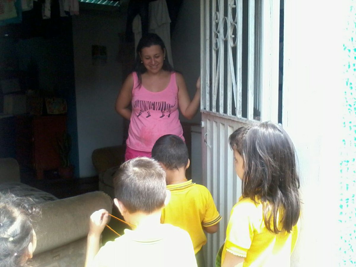 ceianaligiasala's tweet photo. Casa a Casa del 12 de abril @SilvaEleazarL @MunicipioSC @dubrasksanguino @NeylaPosso #ApagonConCiencia https://t.co/MS7uqdyLvQ
