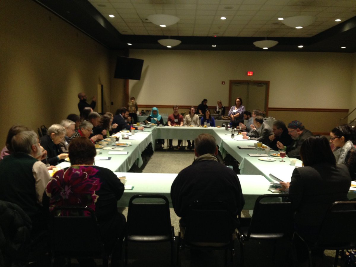 OpenCommNS's tweet photo. Faith leaders gather at @TempleJeremiah to join fight for racial & economic justice. Thx @CRSchicago! #JusticeProj https://t.co/8uNRyDQjtZ