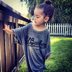 shopostop's tweet photo. clothes too big? make groups on shopOstop and sell instantly! #clothesonoff #groups #college #Neighbours https://t.co/1ajNrnM6R0
