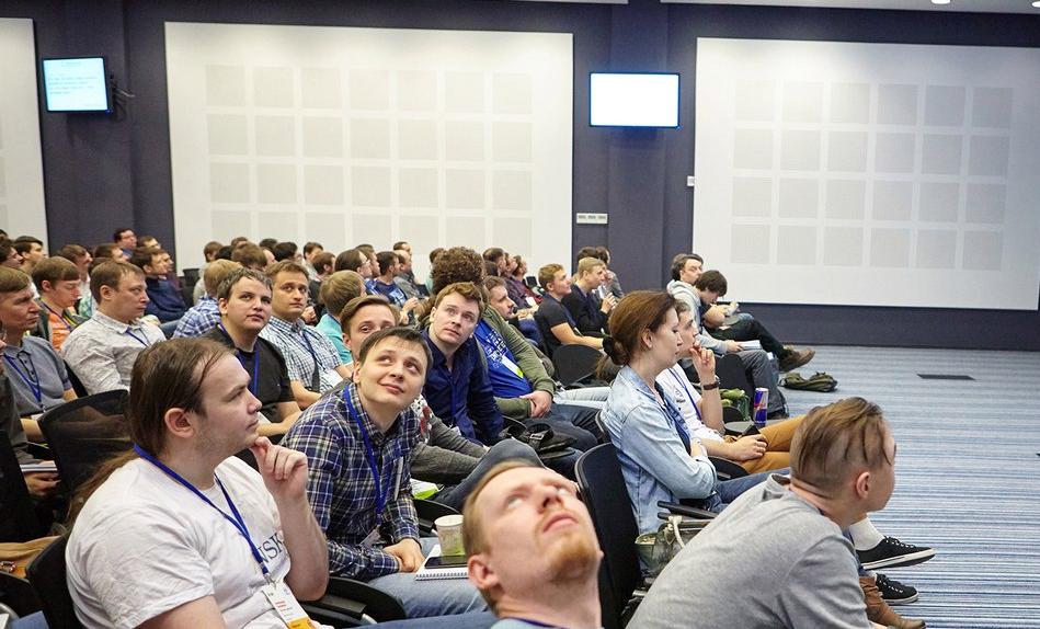 siberian_unax's tweet image. :) а тоже зацепили камерой на #codefest2016 #codefest