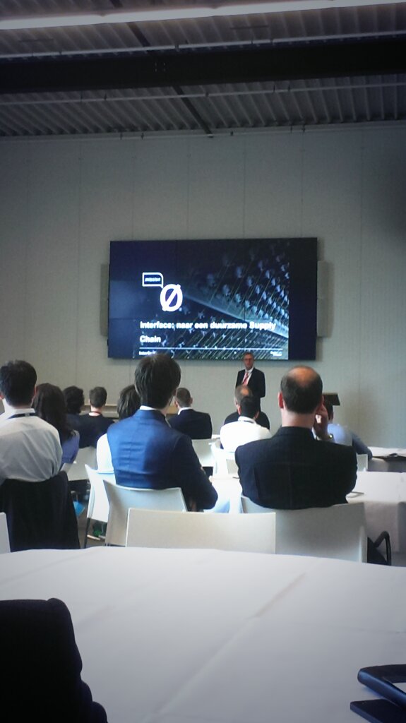 Bij Interface Scherpenzeel. Hun Mission Zero --duurzame Supply Chain- leidt tot innovaties <a href="/lofvers/">Martijn Lofvers</a>