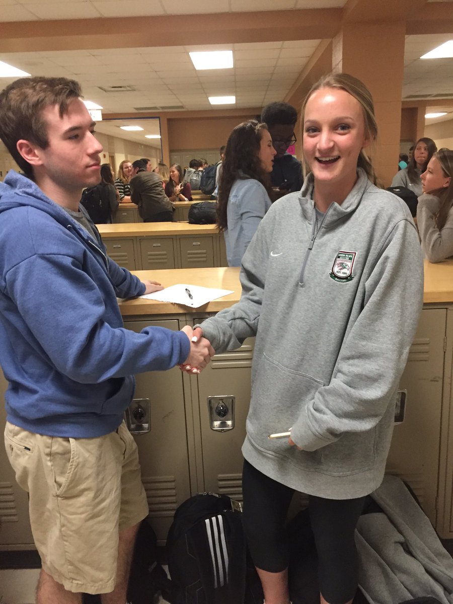 BigBucketsInc's tweet photo. 5'7 Super shifty all-around soccer goddess Grace Wagner @grace_kwagner signs with Big Buckets Inc. https://t.co/P5QALI1vKt