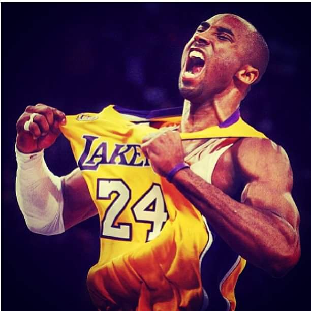 PeredaGijon's tweet photo. ¡Gracias por todo!, de los mejores deportistas de la historia #MambaDay #siemprekobe #caracter https://t.co/EE4sH8zNJm