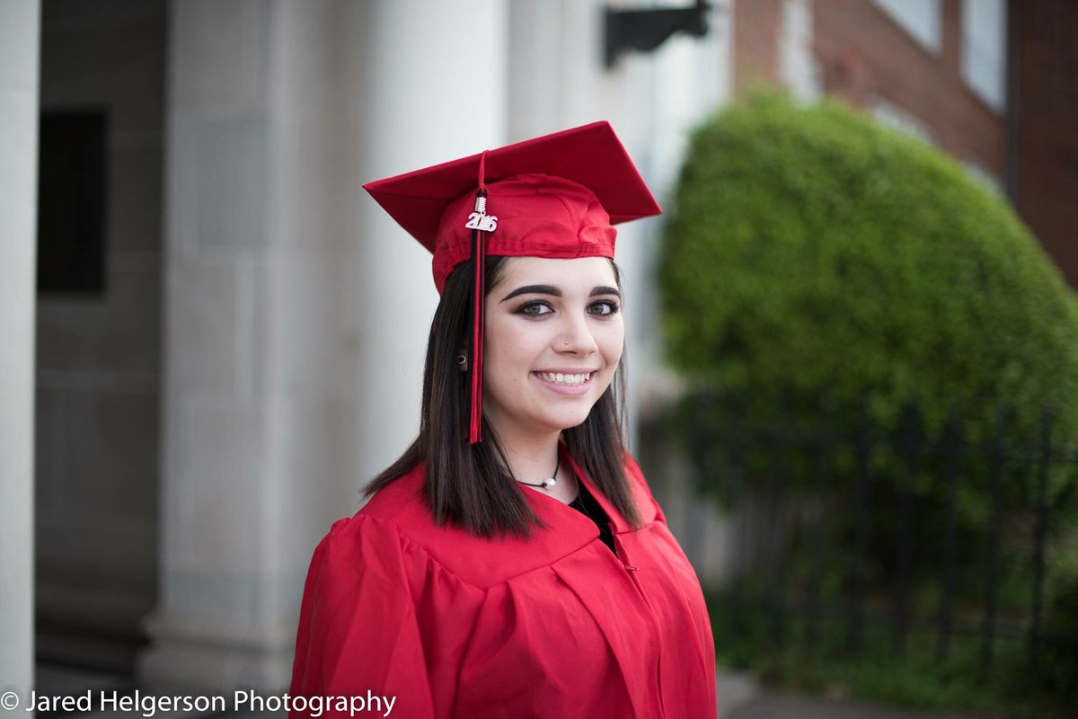 JaredHPhotos's tweet photo. Wichita Falls seniors, do u have ur senior photos done? Graduation is approaching! Contact us to schedule a shoot! https://t.co/rafLkcBZFo