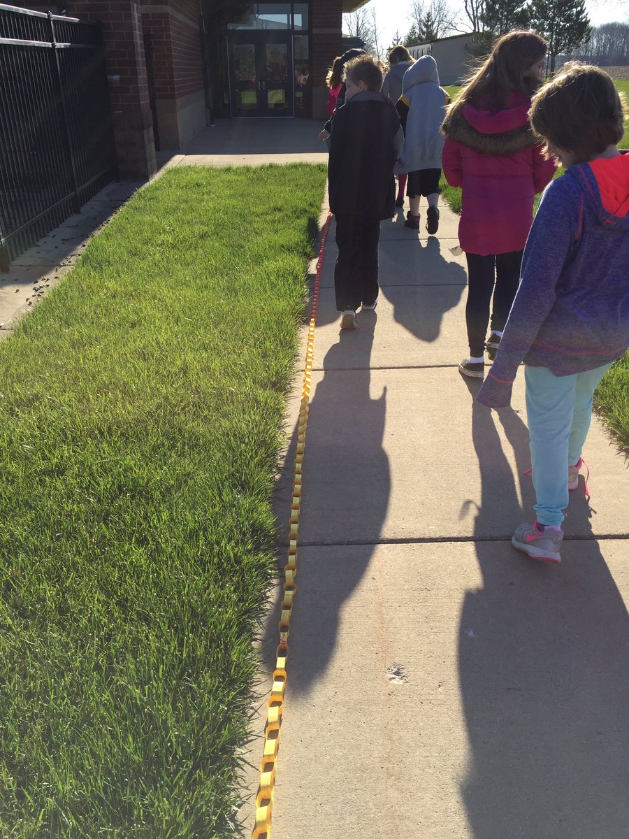 Following the reading chain around the school!  Way to go JBS!  #jbsrocks