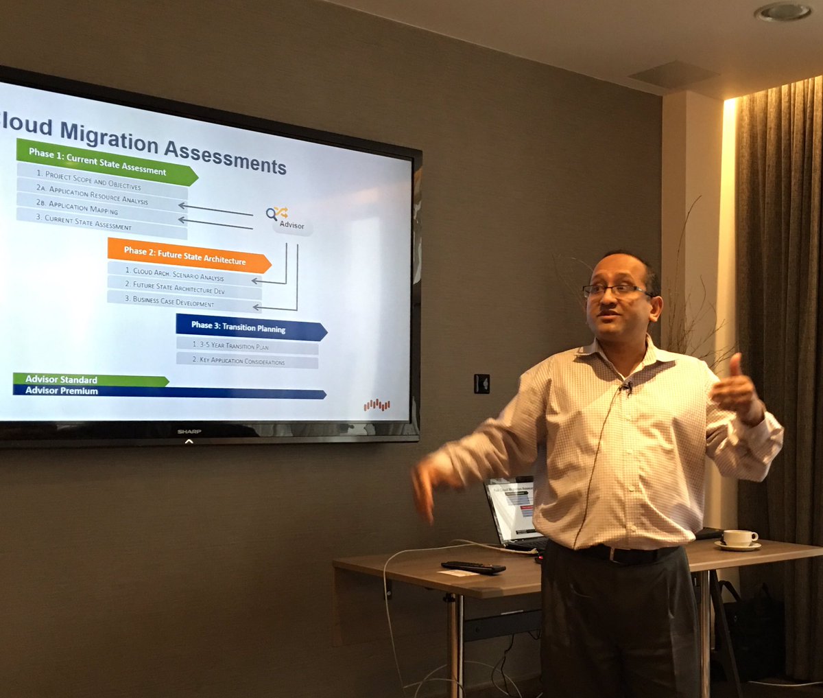 RollZanzucchi's tweet image. @mohammadzaman describe the #virtustream Tools with the consulting approach! Fantastic my friend #EMCSAP