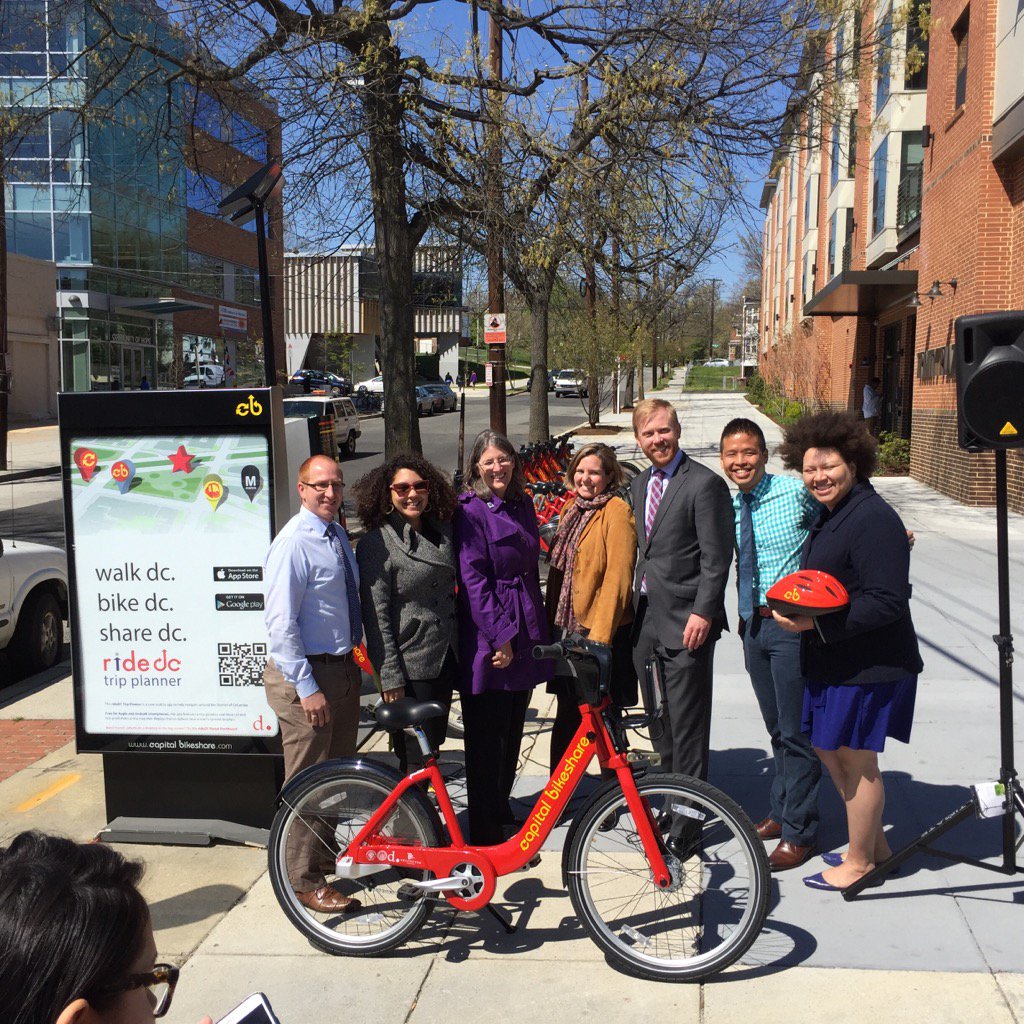 BikeArlington tweet picture